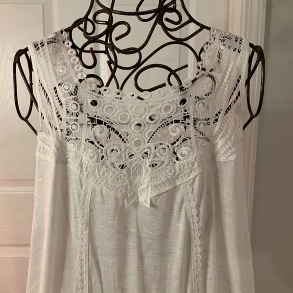Lace Embroidered Detail Boho Peasant Top Plus Size 1X - Picture 3 of 5